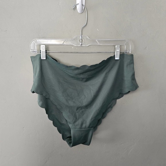 H&M Plus size tankini bikini sage green racerback padded swimsuit 2 pc - Picture 12 of 13